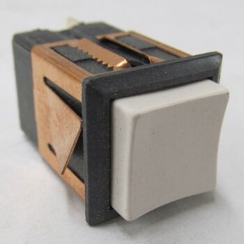 BXR053 Zenith White Button