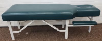 Used Winco 601 Therapy Bench (Item# 1945)